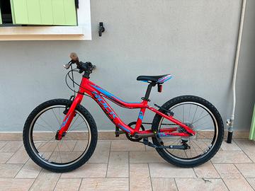 Mtb Rock Machine Surge 20”