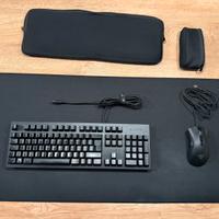 Razer Huntsman + Deathadder + tappetino + astucci