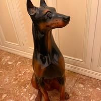 Cane dobermann in ceramica