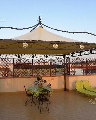Gazebo in ferro battuto a mano quadrato