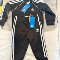 Tuta adidas
