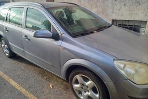 OPEL Astra - 2007