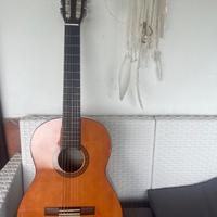 Chitarra Yamaha nuova con custodia