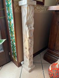 Colonna in marmo