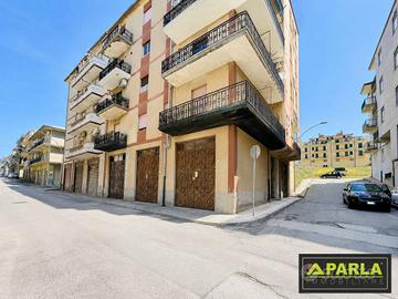 Appartamento di 130 m² con 4 locali e box auto dop