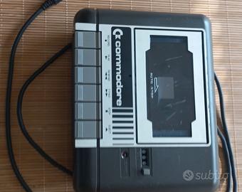 registratore cassette Commodore 16