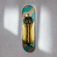 skateboard personalizzato a mano