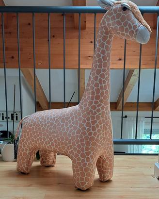 giraffa elemento di arredo 