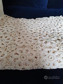 copritavolo uncinetto vintage 