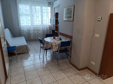 LUMINOSO BILOCALE in Zona Servita