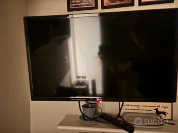 Televisore 24 pollici Smart TV