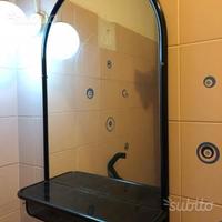 Specchio con mensola per bagno