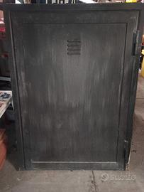 2 porte in ferro con serratura