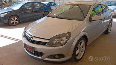 Opel Astra 1.7 cdti GTC