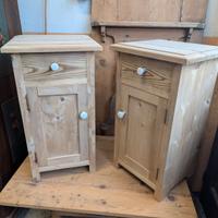 Comodini arte povera