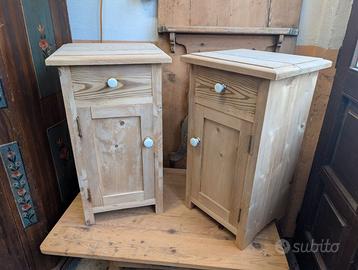 Comodini arte povera