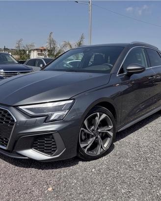 AUDI A3 Sportback S-line 2.0TDI S-tronic LED PELLE