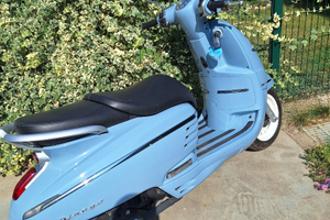 Scooter 50 peugeot django pochissimi km