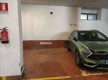 Box / Garage di 10 m² a Trieste