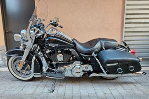 Harley-Davidson Road King Classic 103