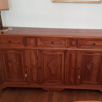 Mobile credenza