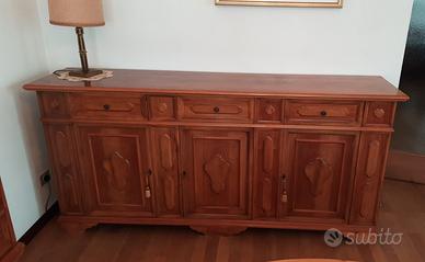 Mobile credenza