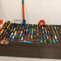 MEGA LOTTO Hot Wheels + camion + orologio + pista