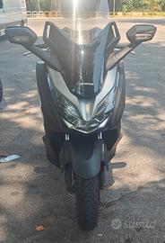 Honda Forza 300 2019