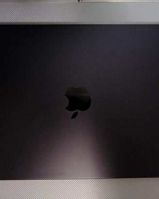 MacBook Pro M5 COME NUOVO