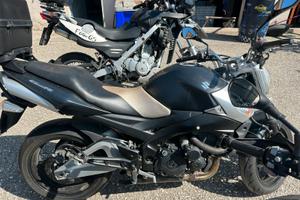 Suzuki gsr 600 12000 km