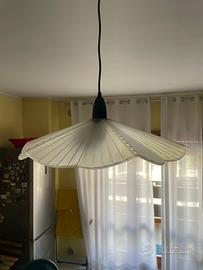 Lampadario in vetro satinato