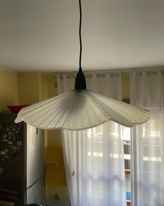 Lampadario in vetro satinato