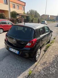 Opel Corsa 1.2 5Porte