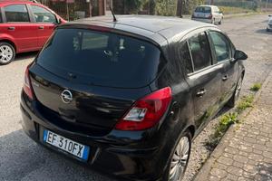 Opel Corsa 1.2 5Porte