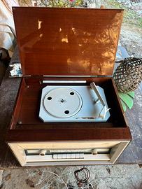 Radio Vintage anni ‘50 con girarischi