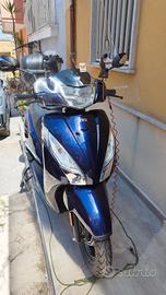  scooter 125  