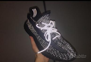 Yeezy 350 black