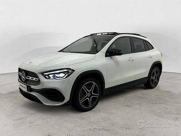 Mercedes-Benz GLA 250 e Plug-in hybrid Automa...