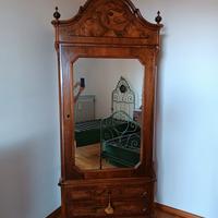 Mobili d'epoca inizio 900