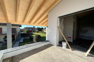 VILLA A SCHIERA A BOLGARE