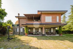 PORZIONE DI BIFAMILIARE A MONTE SAN PIETRO