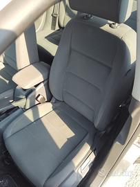 Sedile anteriore sx VOLKSWAGEN GOLF 5 del 2005