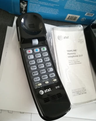 Telefono AT&T TRIMLINE 210 come nuovo