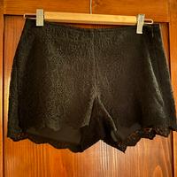 Shorts di pizzo neri