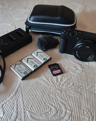 Sony ZV-1  vlog camera