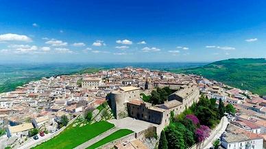 Monolocale con cantina a Bovino