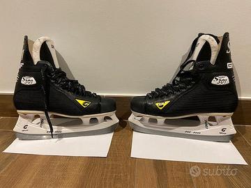 Pattini hockey su ghiaccio