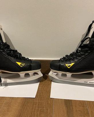 Pattini hockey su ghiaccio