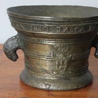 Antico mortaio in bronzo 1859