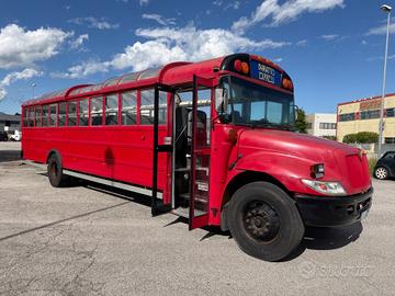 Autobus/ Americano Open